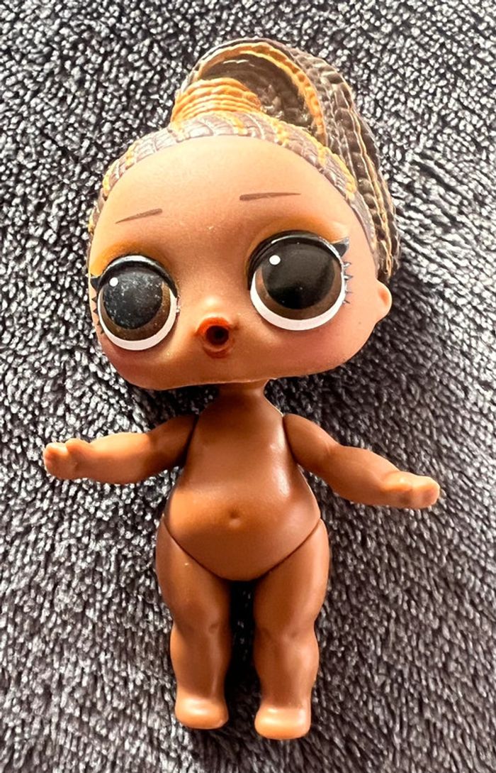 Petite poupée Lol surprise + accessoires comme sur la photos ( 15 ) - photo numéro 3