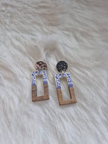 Boucles d’oreilles en resine et bois 🤩 #bijoux #artisanat #mode