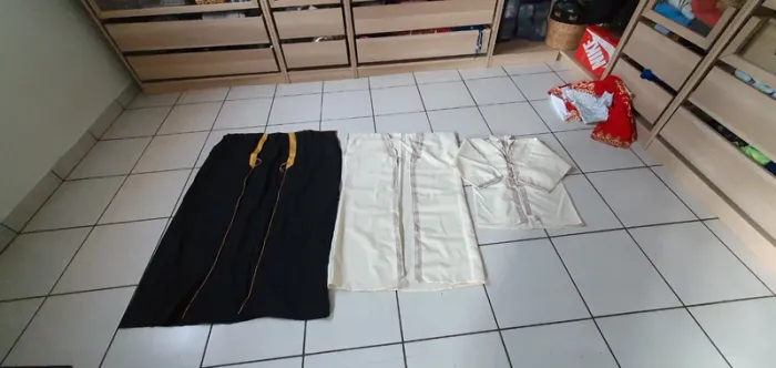 Lot cape et chemise 10 ans - photo numéro 3