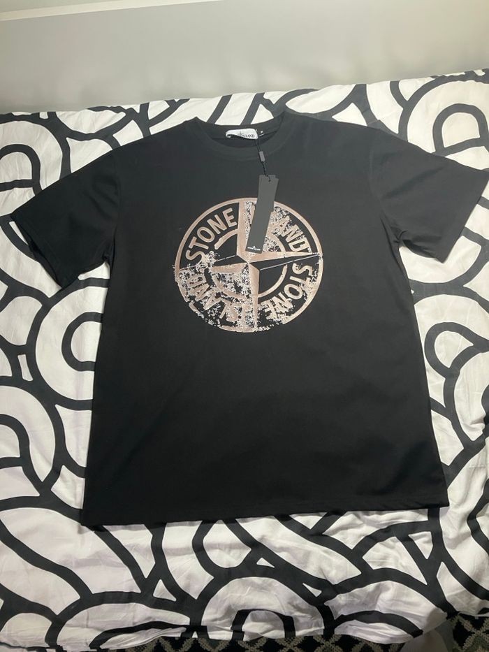 T shirt stone Islande - photo numéro 8