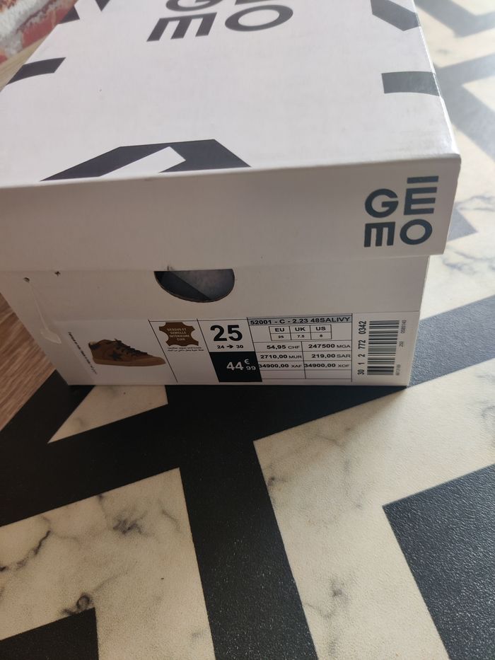 Chaussures cuir camel et marine Gémo Taille 25 dans boite - photo numéro 6