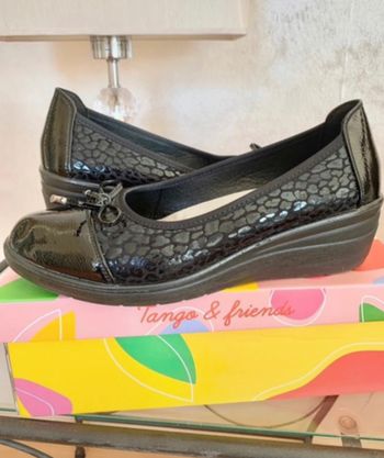 Ballerines noires compensées cuir façon croco pointure 39