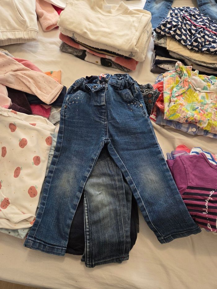 Lot vêtements 24 mois - photo numéro 4