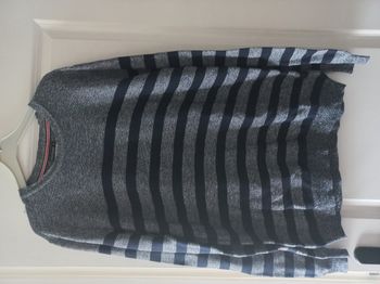 Vends pull rayé XL