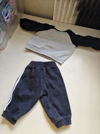 Ensemble jogging 3mois