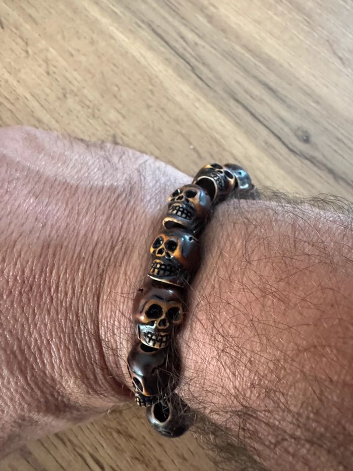 Bracelet perle tête de mort marron foncé - photo numéro 3
