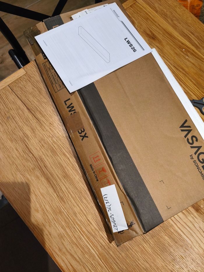 Étagère murale neuve - photo numéro 3