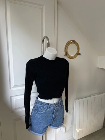 Pull noir