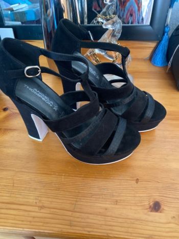 Sandales talons hauts carrés avec plate-forme