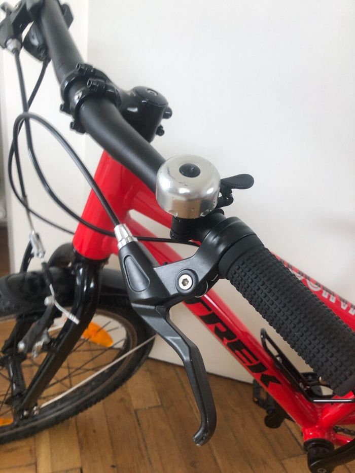 Vélo enfant - photo numéro 9