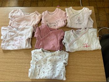 Lot de body bébé fille 