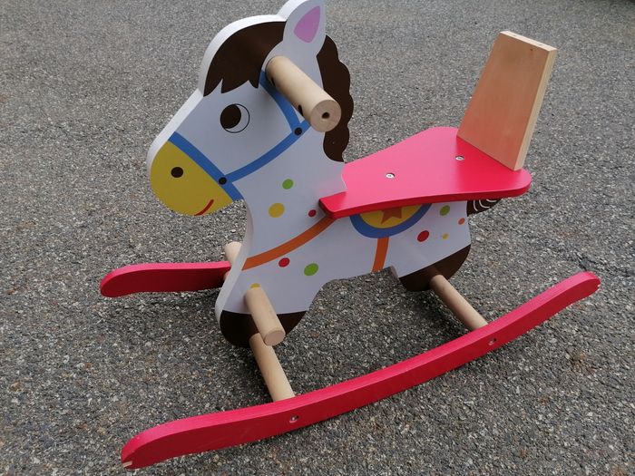 Cheval en bois