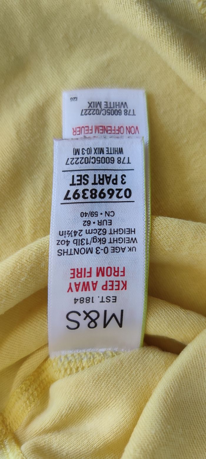 Lot 3 bodys 6 mois bébé 🧡💛❤️ Bodies 6 mois - photo numéro 10