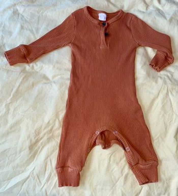Combinaison marron, 3-6 mois
