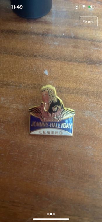 Pin’s Johnny Hallyday