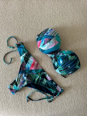 Maillot de bain 2 pièces OYSHO turquoise 🦋