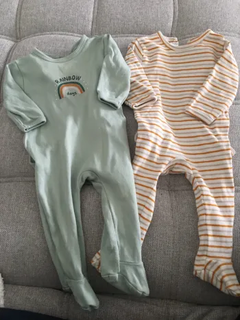 Lot pyjamas légers coton 6 mois vertbaudet