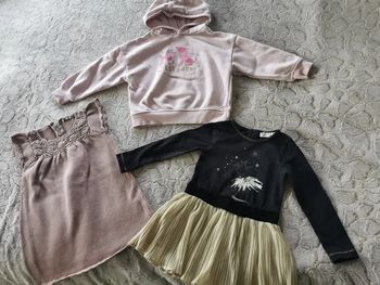 Lot de robes bébé 24 mois