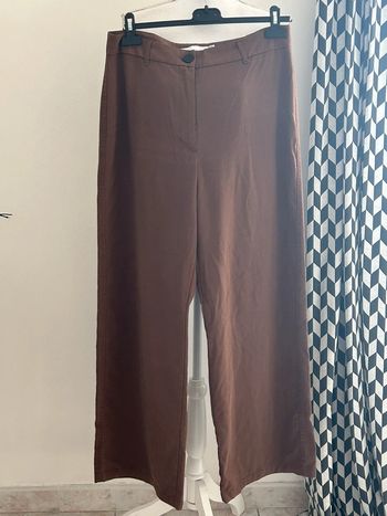Pantalon Bershka taille 42