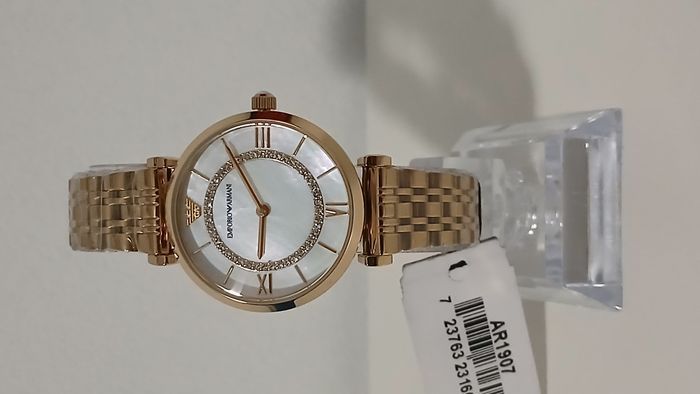 Montre Emporio Armani - photo numéro 1