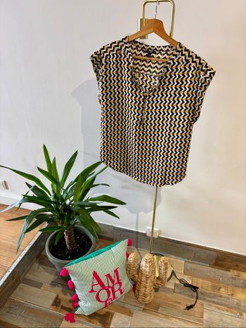 Blouse manches courtes taille S