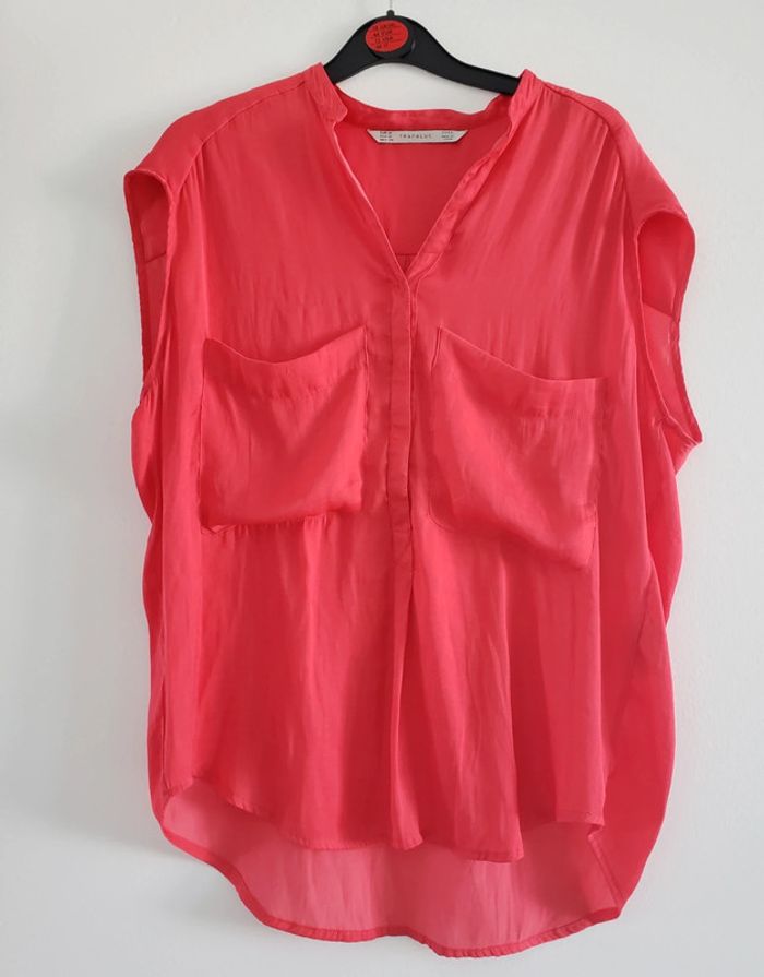 Blouse rose sans manches Zara
