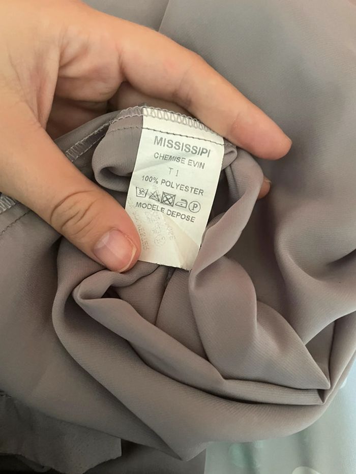 Blouse grise effet satin Boutique Indépendante taille S très bon état - photo numéro 5