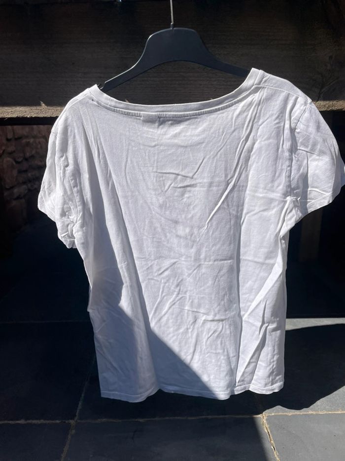 T shirt blanc - photo numéro 3
