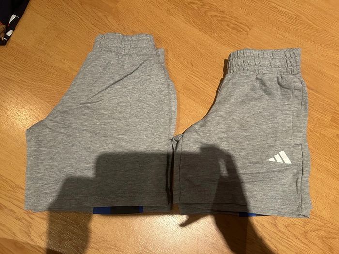 2 short identique
