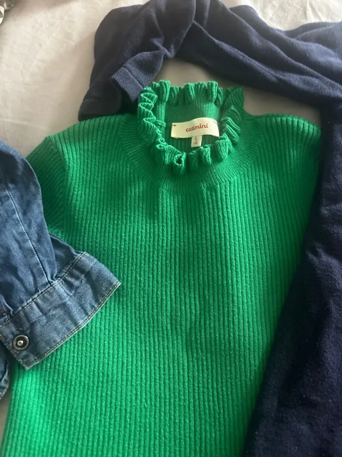 Lot vêtements fille 5/6 ans 15 pièces - photo numéro 2