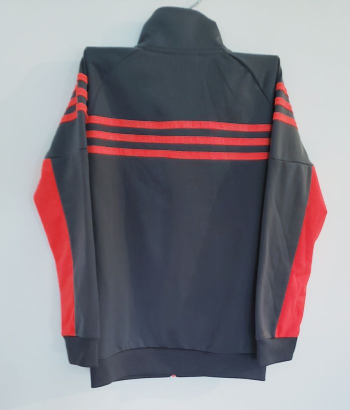 Adidas Original Sweat de Sport pour Garçon Taille 7 ans - photo numéro 7