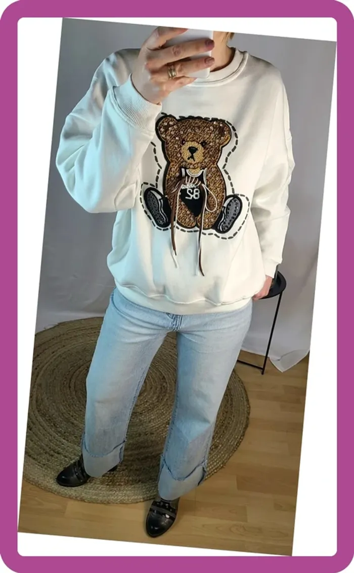 Pull Sweat ourson avec nœud décoratif, NEUF avec étiquette - photo numéro 2
