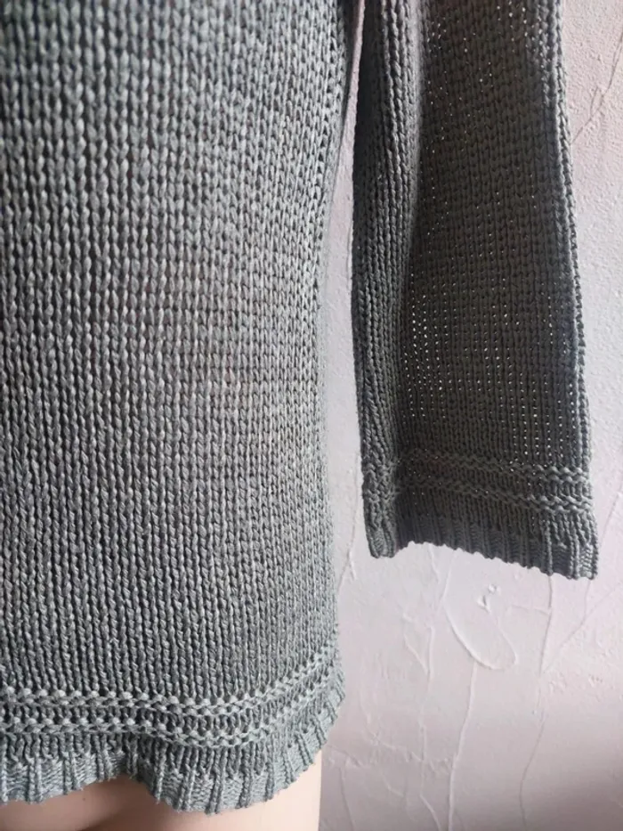Pull en maille kaki Taille 38 - photo numéro 3