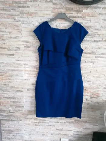 Robe de soirée bleu électric taille 40