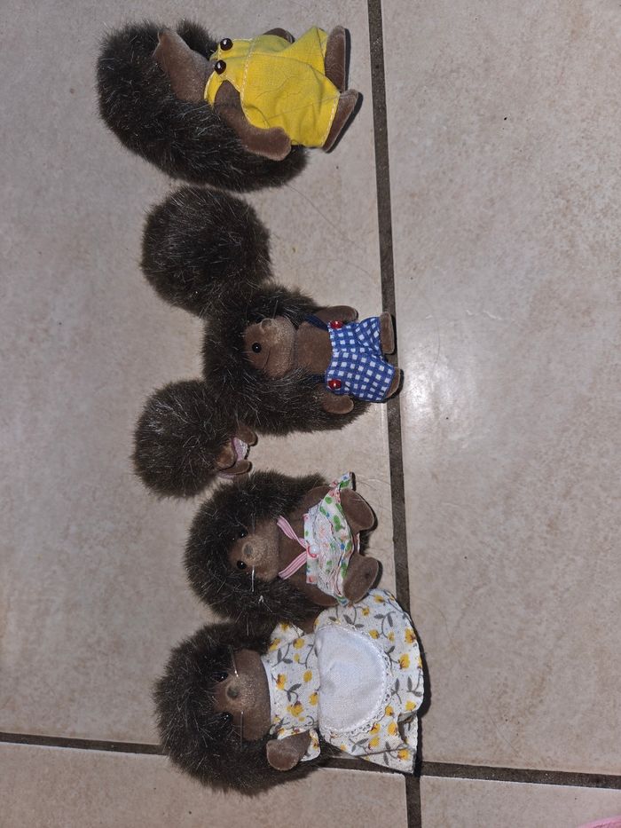 Lots figurines sylvanian families - photo numéro 4