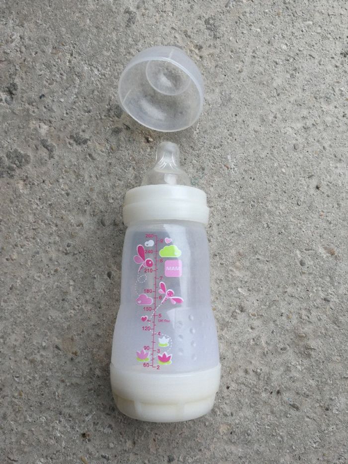 Lot 3 biberons MAM - photo numéro 3