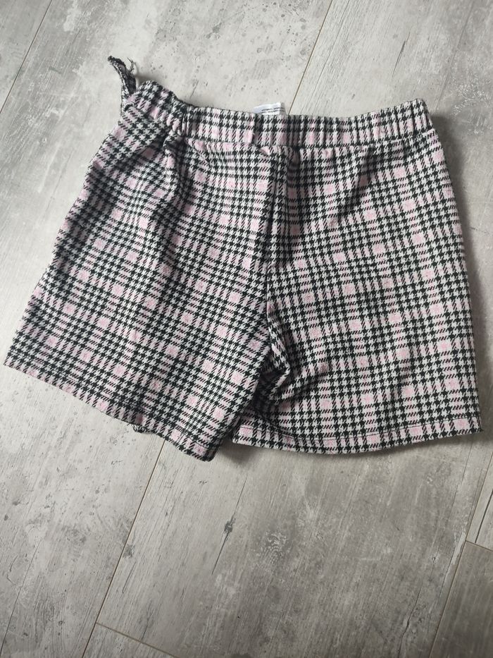Jupe short - photo numéro 2