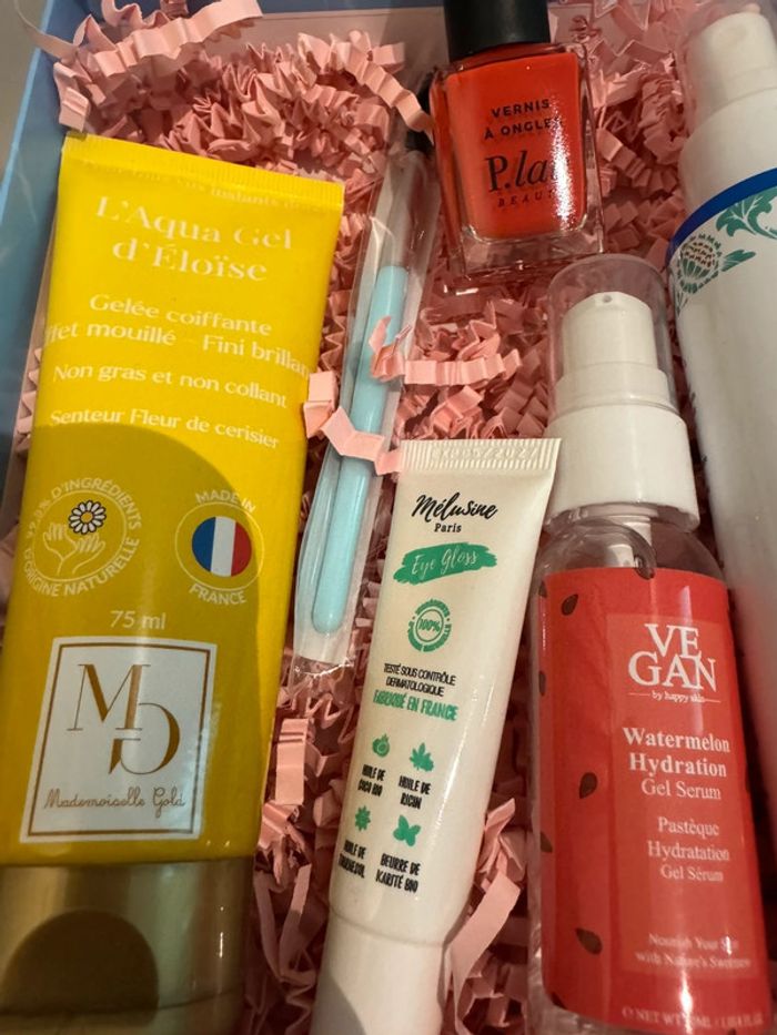 Lot produits beauté - photo numéro 3