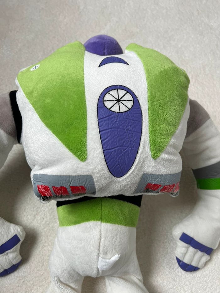 Peluche 70cm Buzz l’éclair 🚀 - photo numéro 7