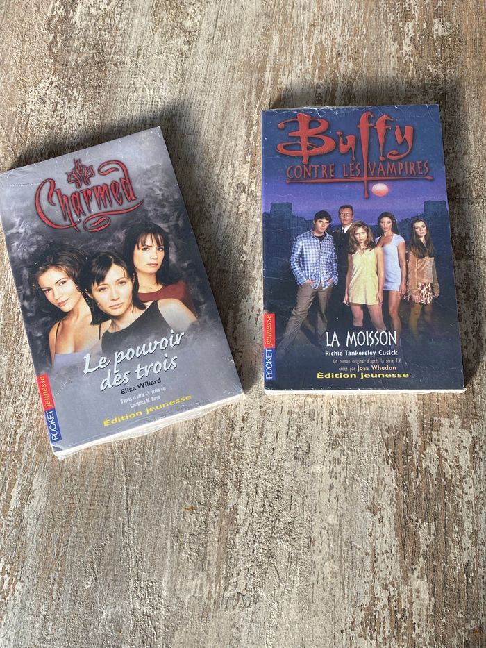 Lot livre ado fantastique charmed et Buffy contre les vampires