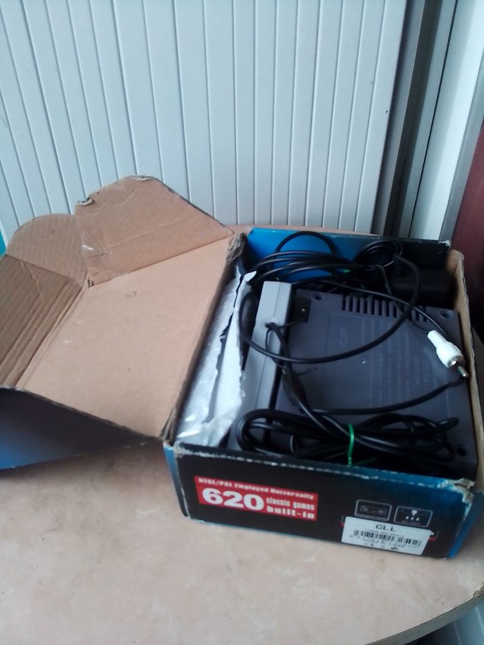 Console de jeux CLONE  NES - photo numéro 3