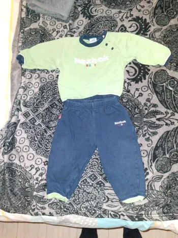 Ensemble reebok