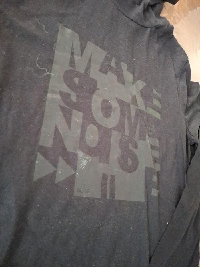 Tee-shirt manche longue capuche 😛 - photo numéro 3