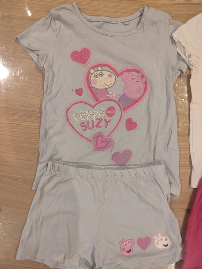 Lot de trois pyjamas 98/104 - photo numéro 2