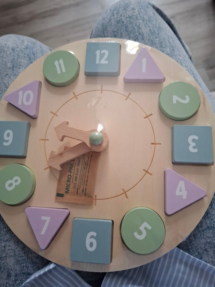 Horloge jouet enfant