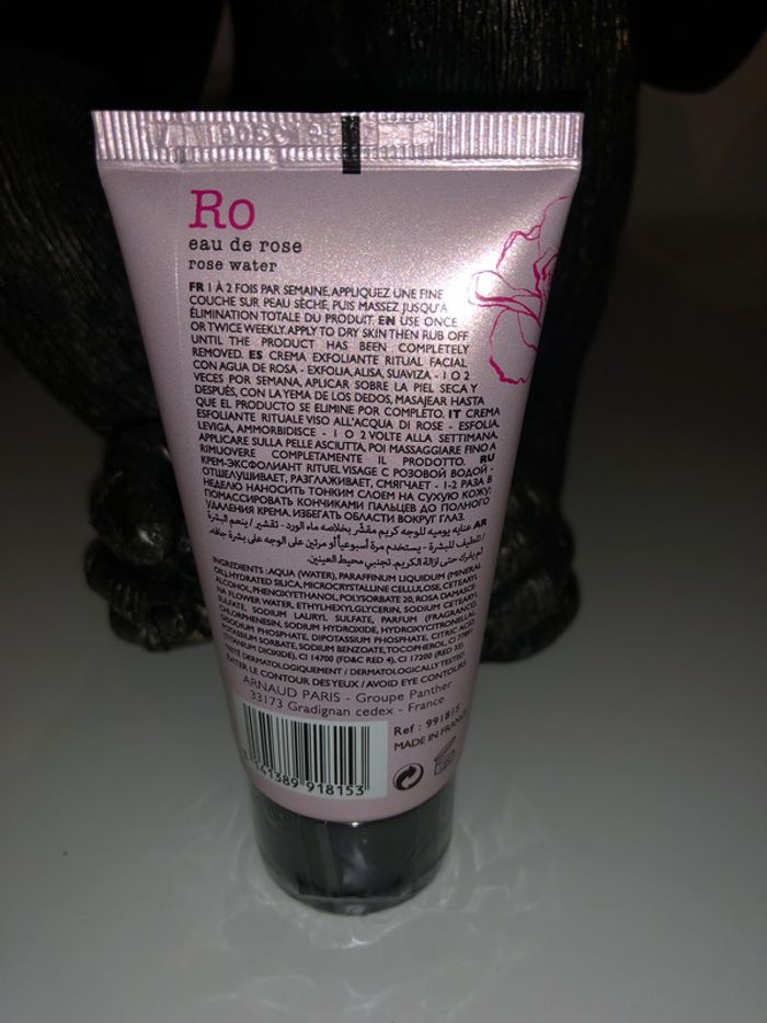 Crème de gommage à l’eau de rose - photo numéro 3