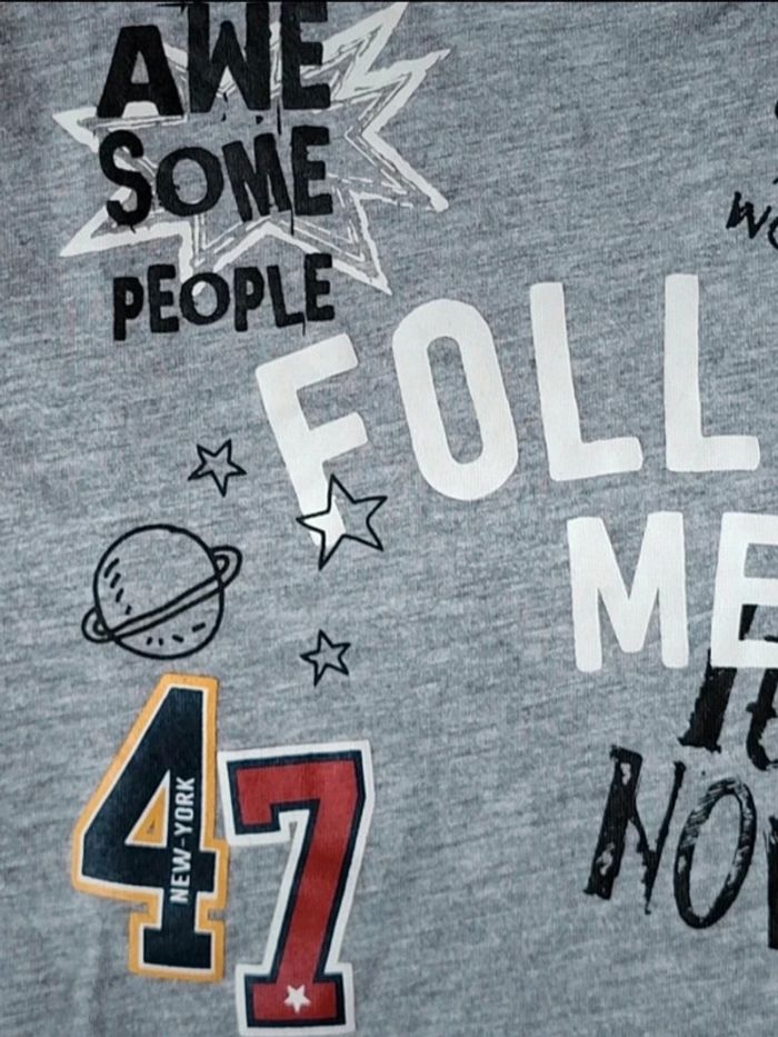 Lot T-shirt à manches longues et sweat à capuche gris imprimé La Redoute Gémo 8 ans - photo numéro 9