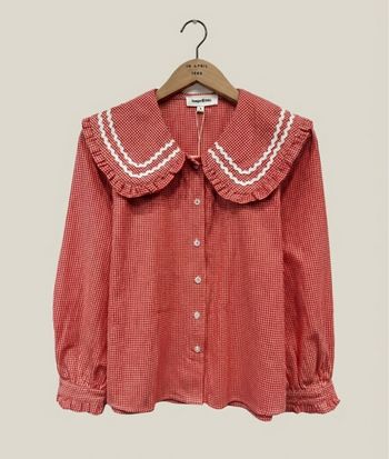 Chemise in April 1986