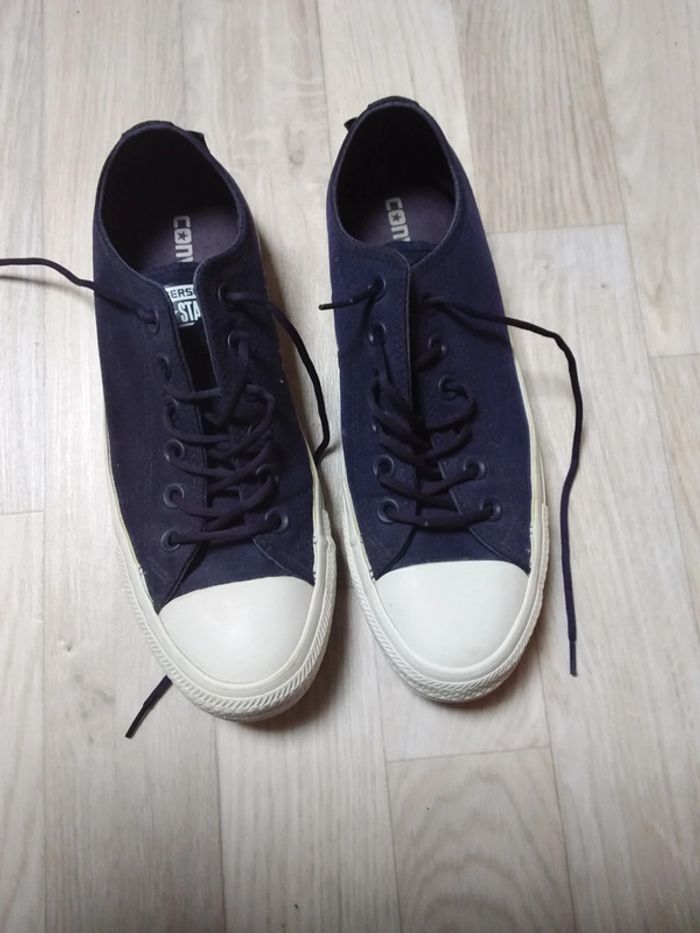 Converses basses en toile