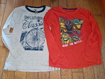 Lot tee shirt taille 8 ans